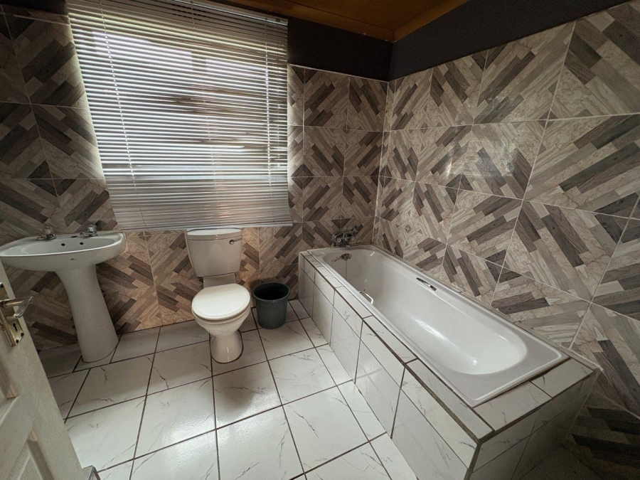 4 Bedroom Property for Sale in Dimbaza Eastern Cape